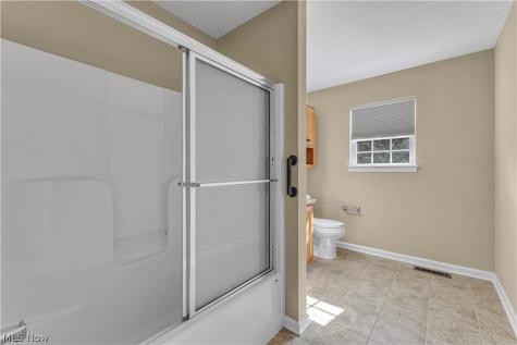 574 Hyannis Port Circle Avon Lake OH 44012