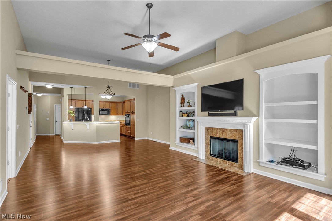 574 Hyannis Port Circle Avon Lake OH 44012