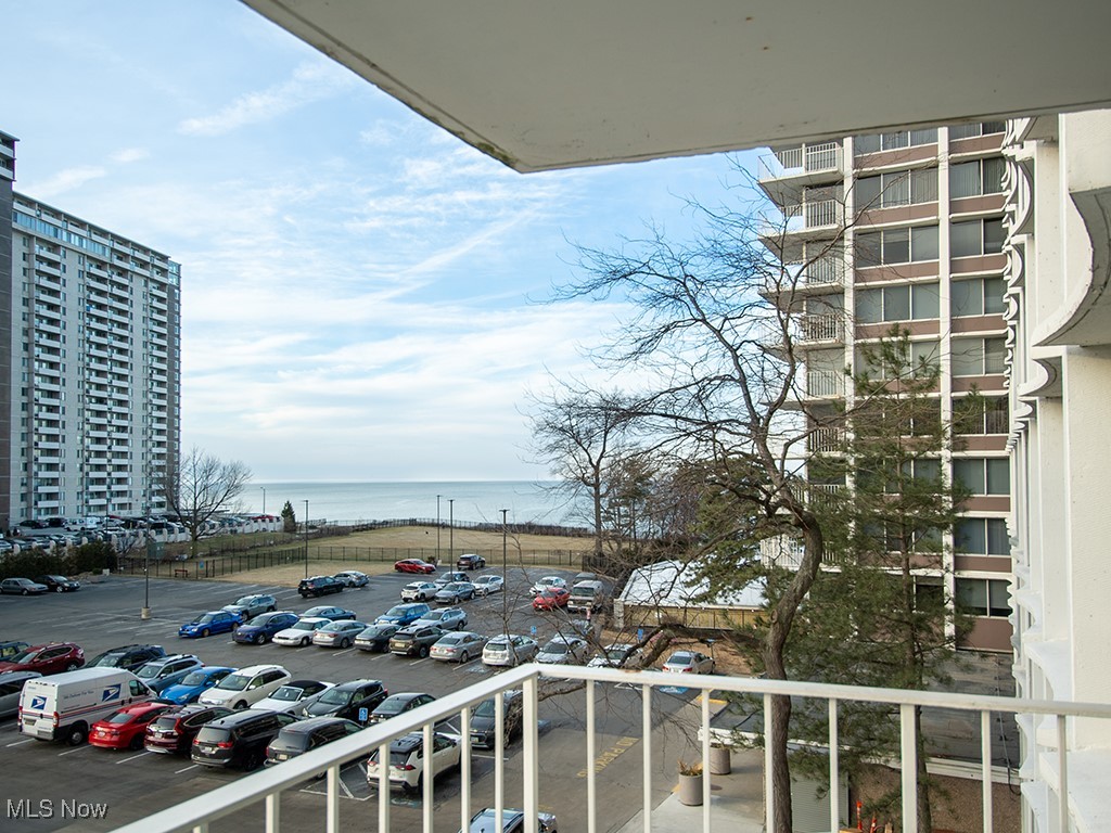 12700 Lake Avenue Lakewood OH 44107