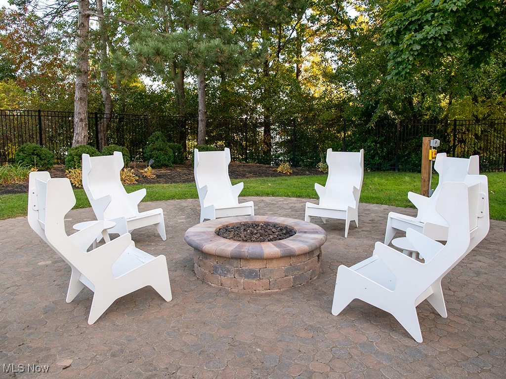 12700 Lake Avenue Lakewood OH 44107