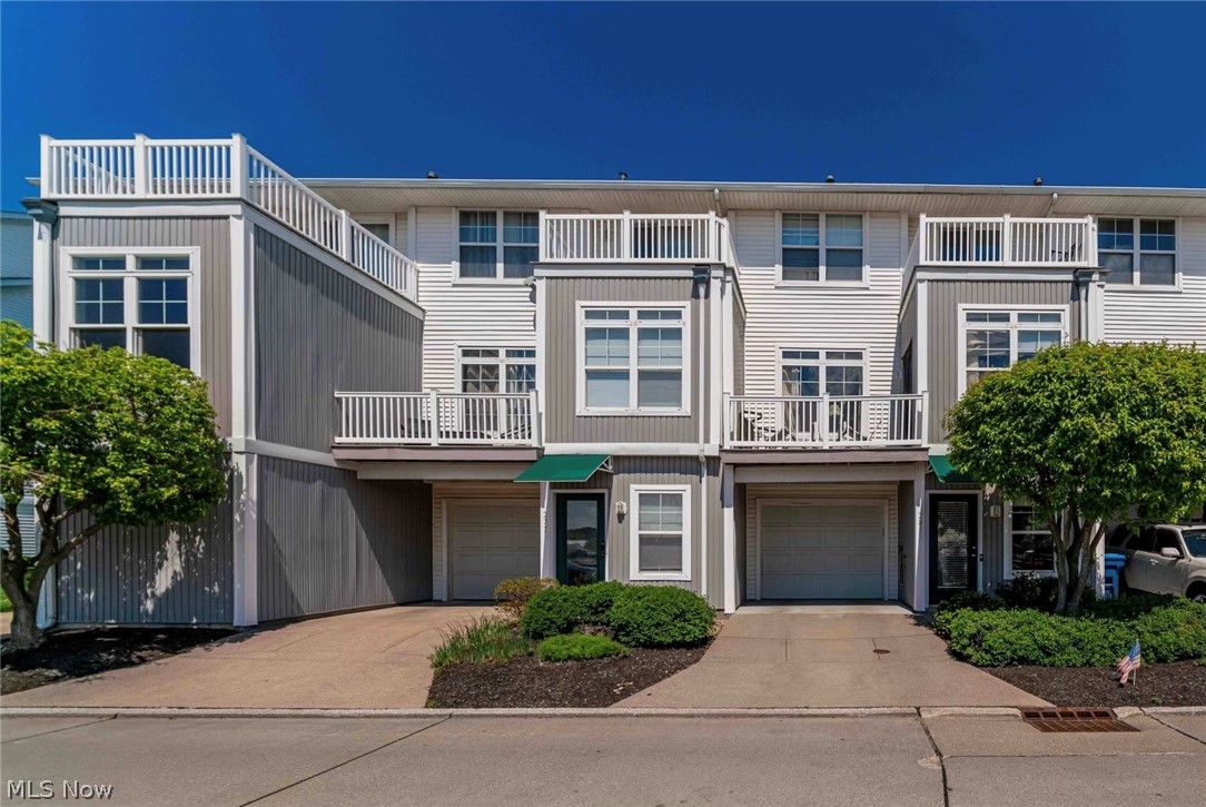 281 W Marina Parkway Lorain OH 44052