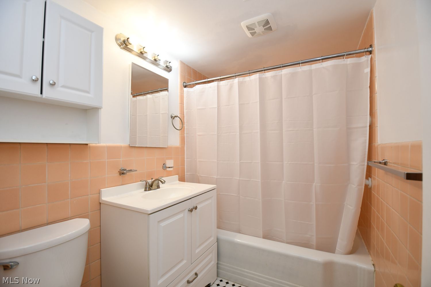 13710 Shaker Boulevard Cleveland OH 44120
