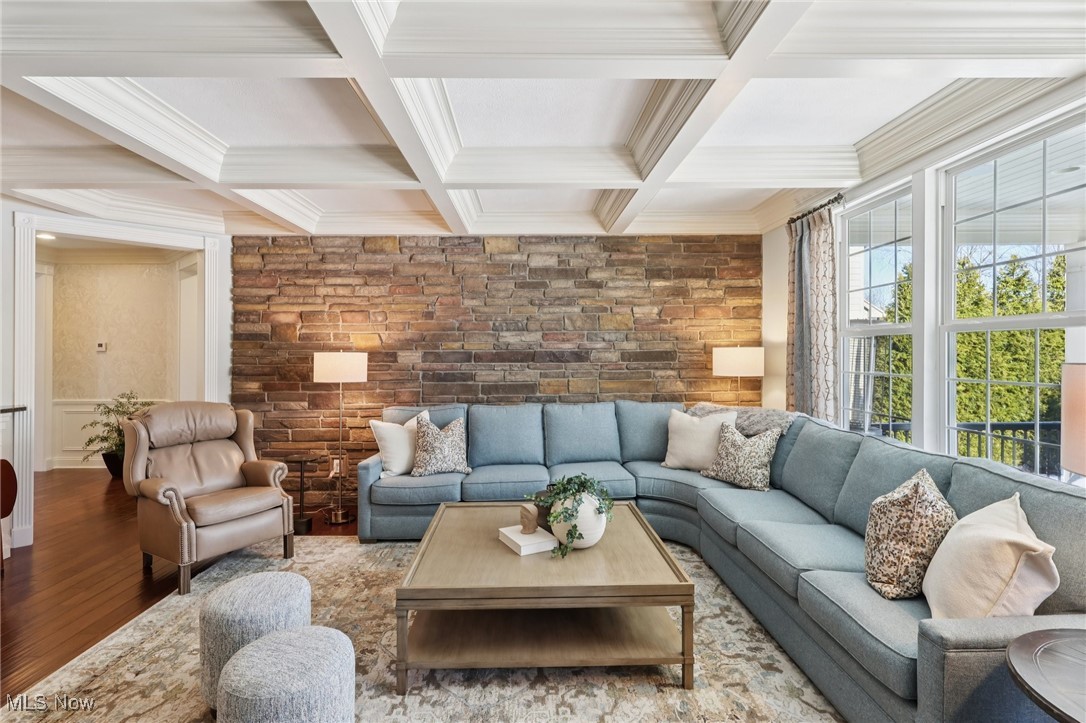 600 Shinnecock Lane Aurora OH 44202