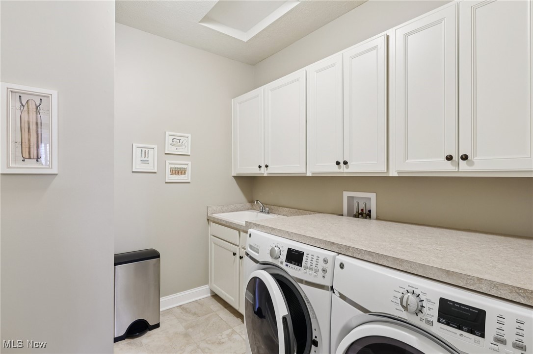 600 Shinnecock Lane Aurora OH 44202