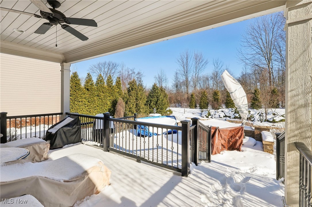 600 Shinnecock Lane Aurora OH 44202