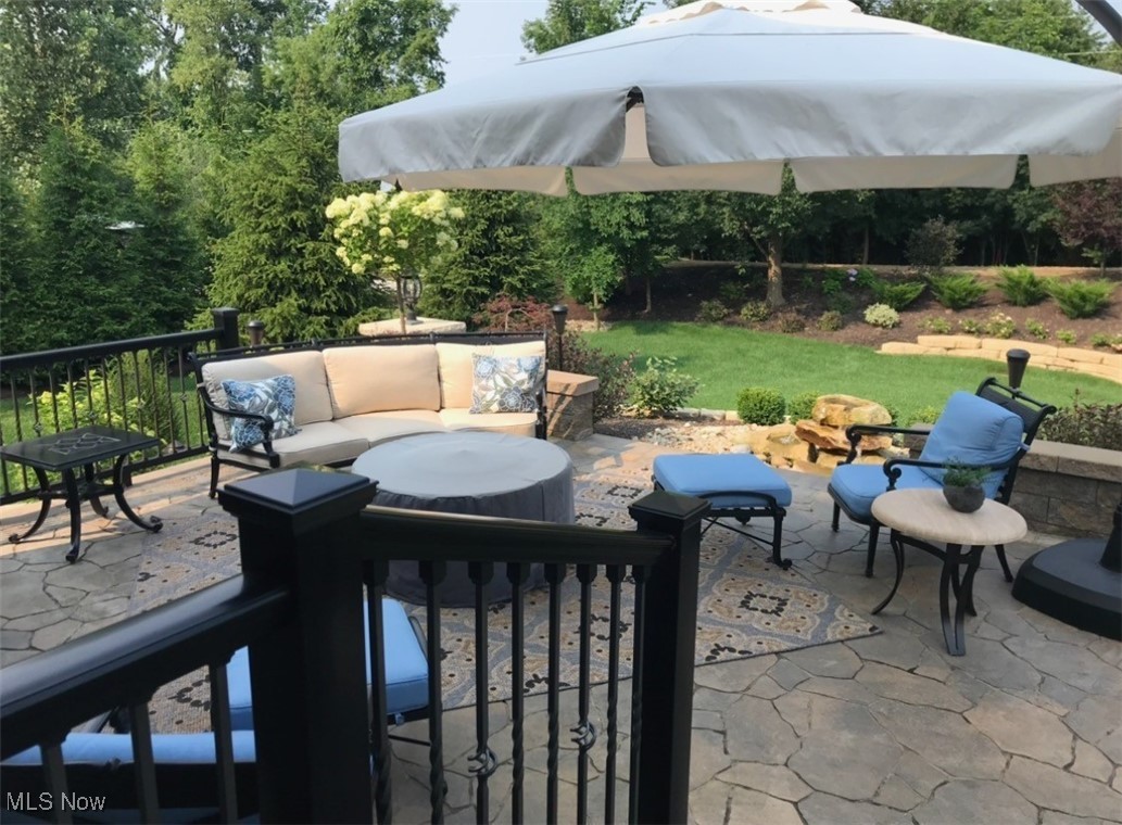 600 Shinnecock Lane Aurora OH 44202