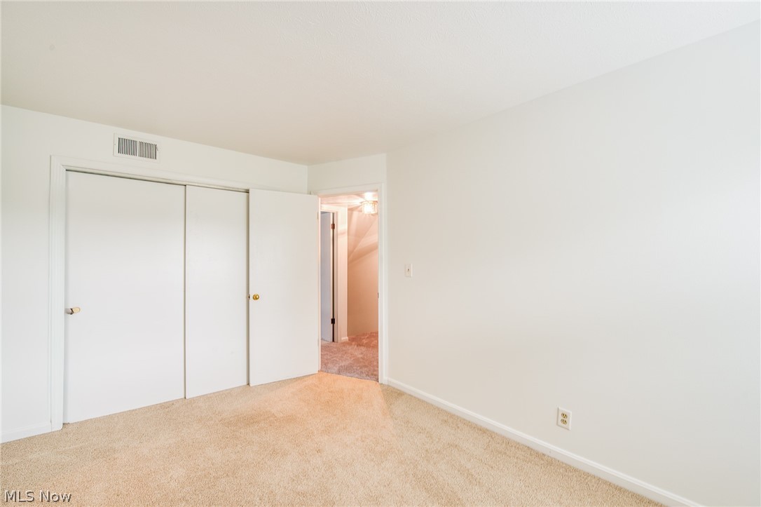 2398 Arlington Drive Lyndhurst OH 44124