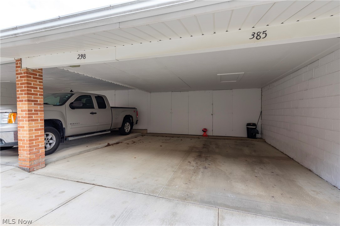 521 Tollis Parkway Broadview Heights OH 44147
