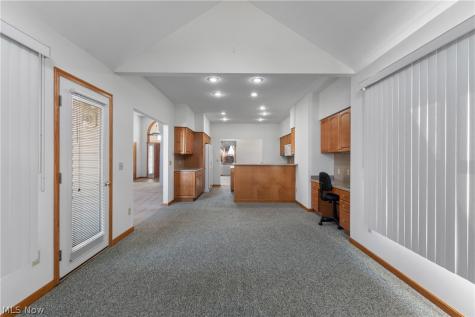 1315 Fieldcrest Drive Wadsworth OH 44281