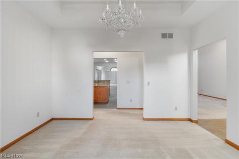 1315 Fieldcrest Drive Wadsworth OH 44281