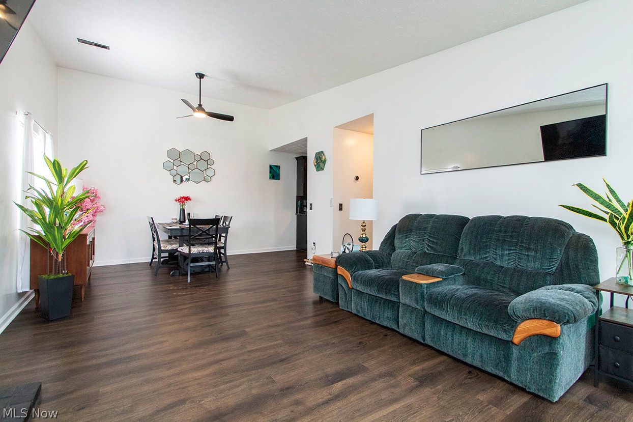 2685 Mull Avenue Copley OH 44321