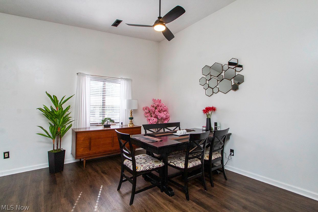 2685 Mull Avenue Copley OH 44321
