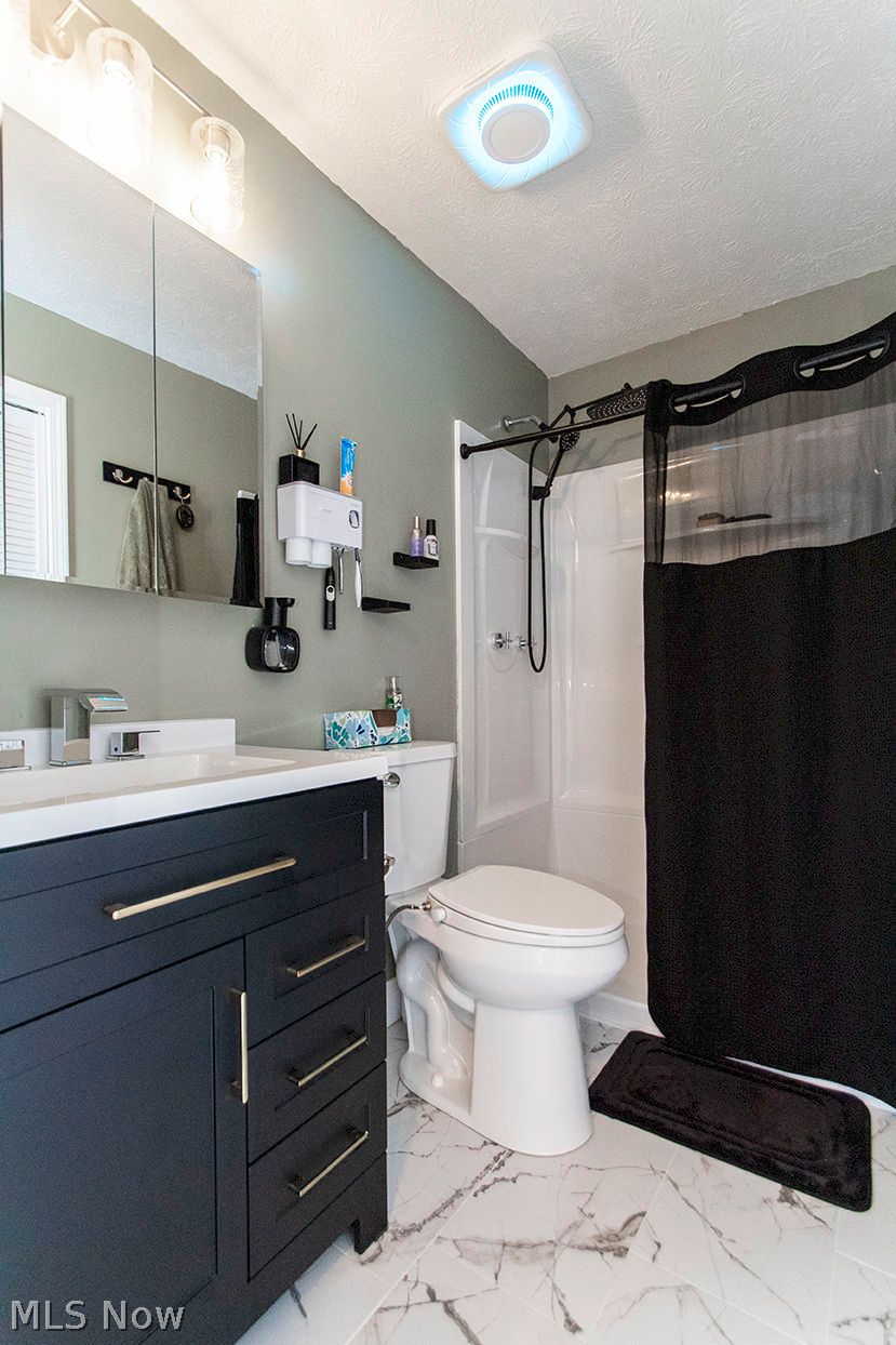 2685 Mull Avenue Copley OH 44321