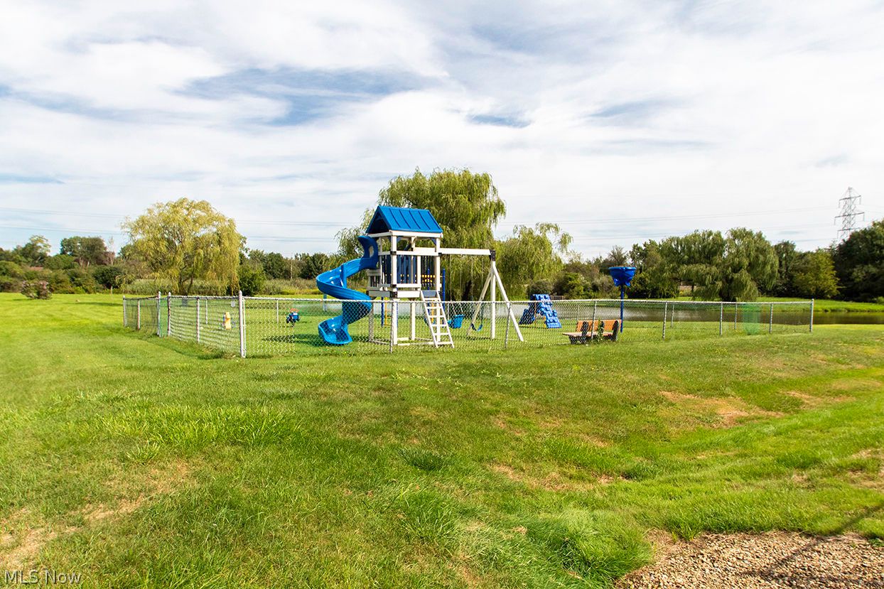 2685 Mull Avenue Copley OH 44321