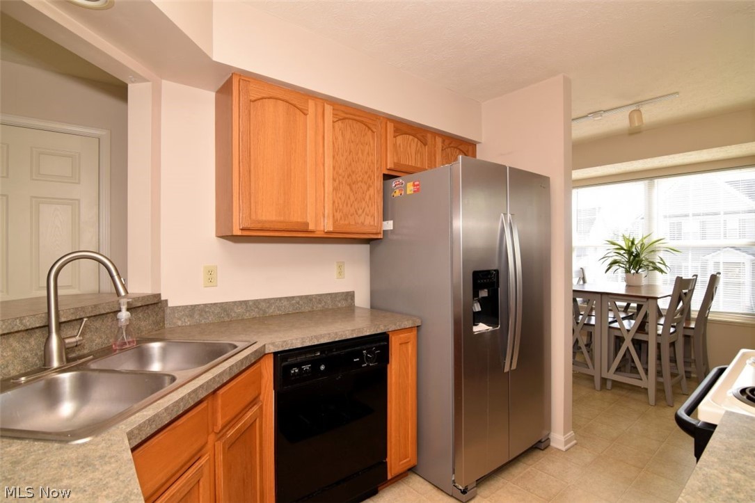 4432 Sexton Road Cleveland OH 44105