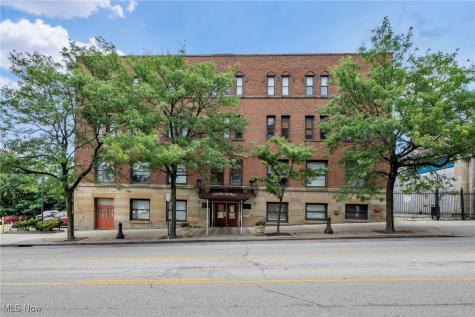1133 W 9th Street Cleveland OH 44113