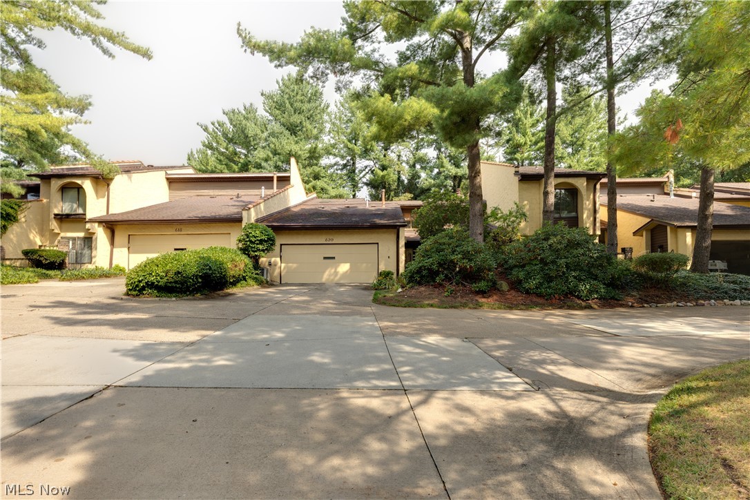 620 Hampton Ridge Drive Akron OH 44313