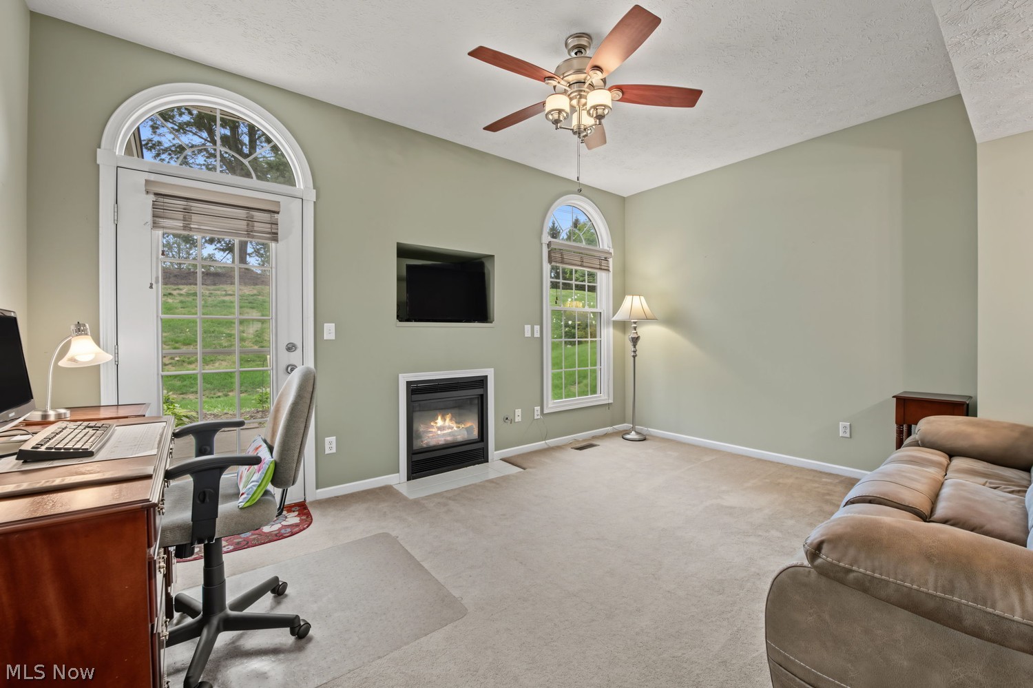 2056 Jennifer Street Akron OH 44313