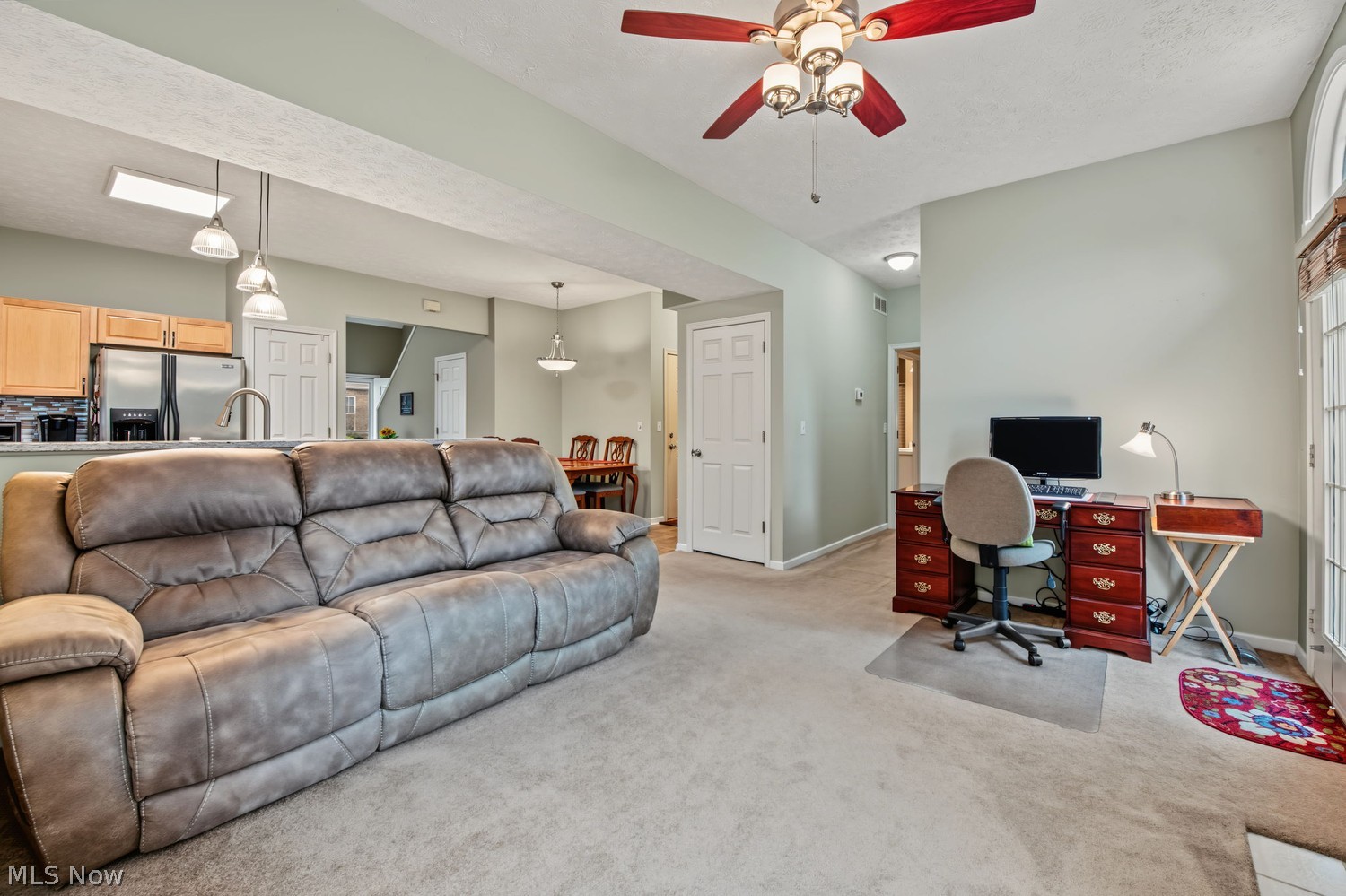 2056 Jennifer Street Akron OH 44313