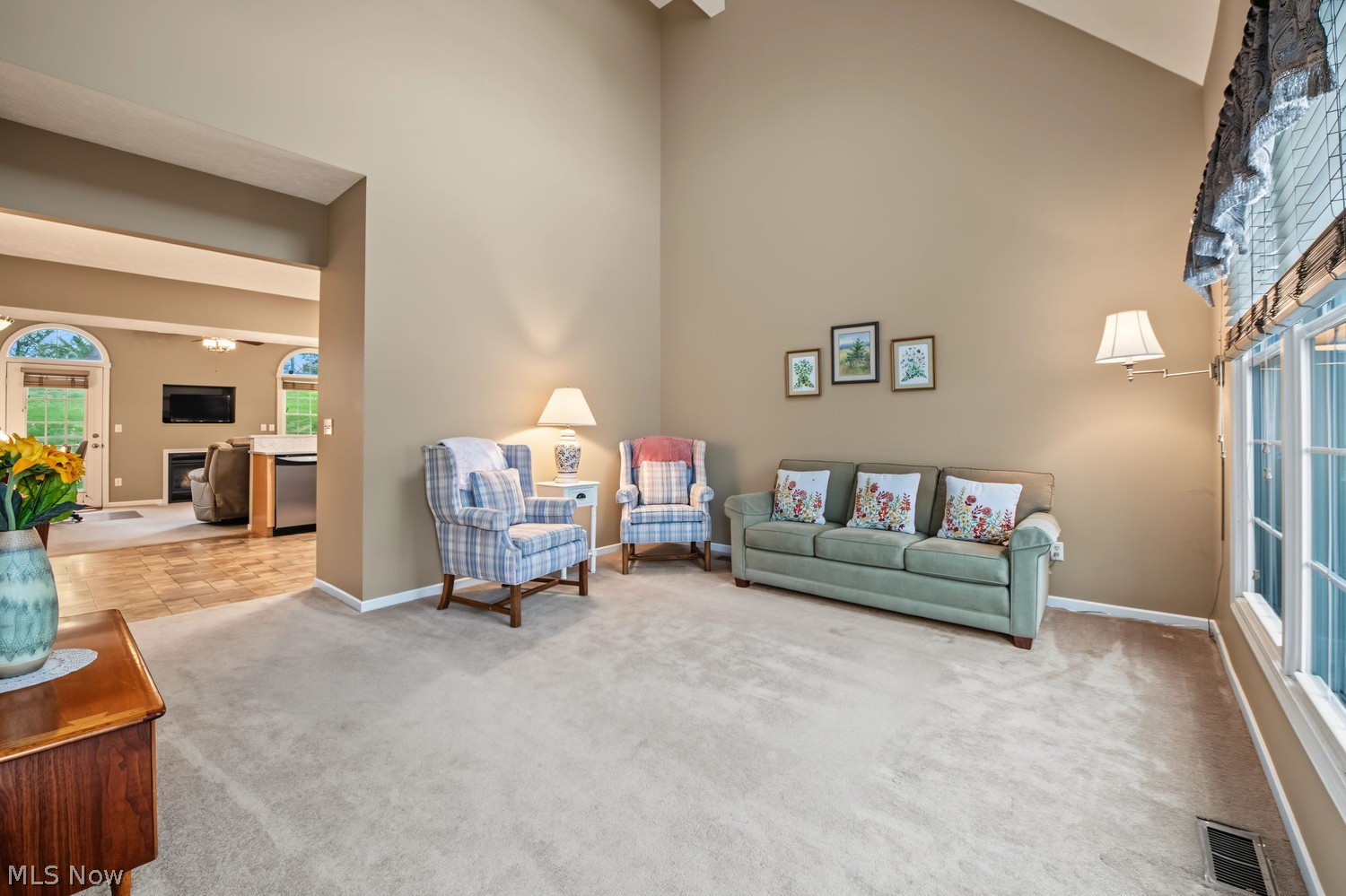 2056 Jennifer Street Akron OH 44313
