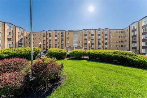 25735 Lorain Road North Olmsted OH 44070