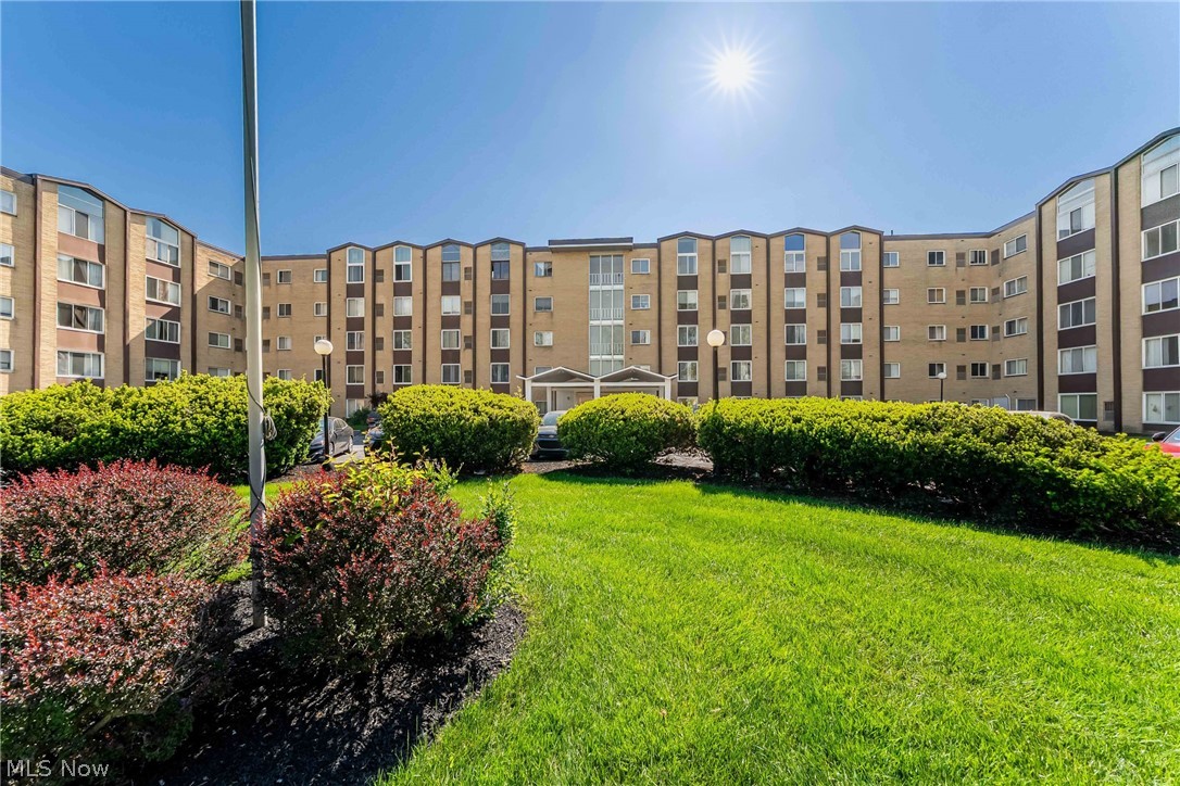 25735 Lorain Road North Olmsted OH 44070