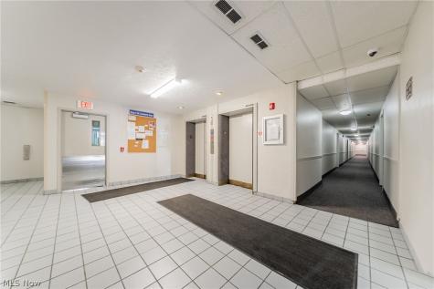 25735 Lorain Road North Olmsted OH 44070