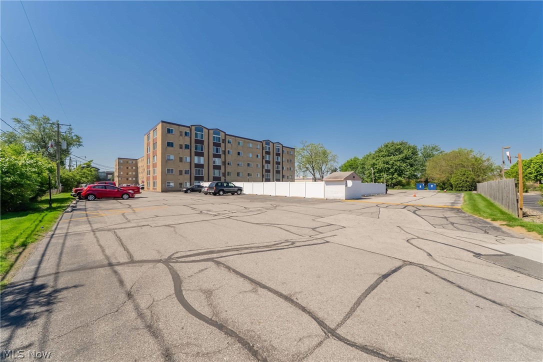 25735 Lorain Road North Olmsted OH 44070