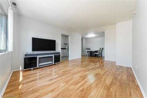 25735 Lorain Road North Olmsted OH 44070
