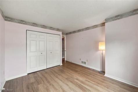 3414 E Prescott Circle Cuyahoga Falls OH 44223