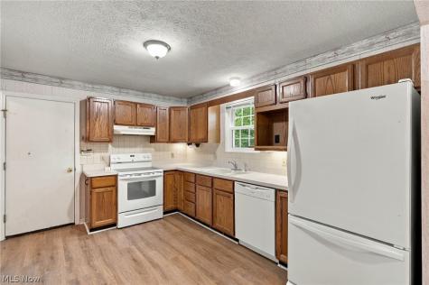 3414 E Prescott Circle Cuyahoga Falls OH 44223