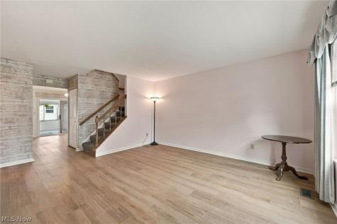 3414 E Prescott Circle Cuyahoga Falls OH 44223