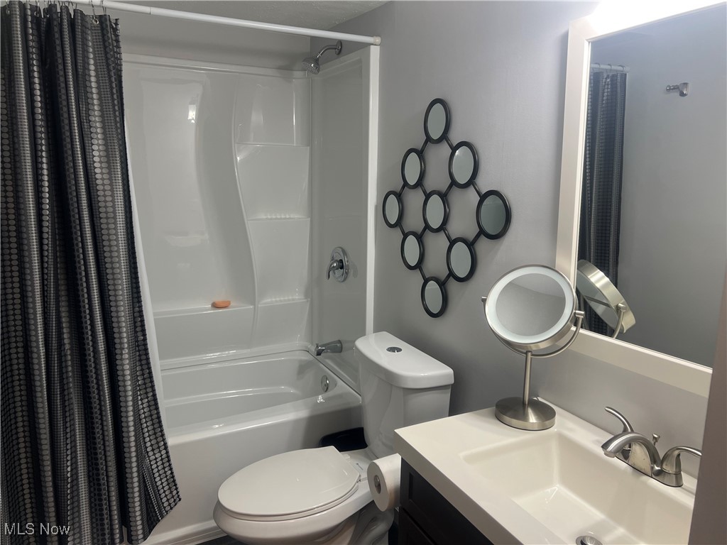 1785 Jonathans Trace Broadview Heights OH 44147