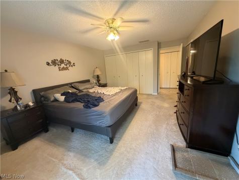 4648 Oak Point Road Lorain OH 44053