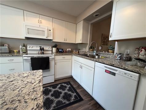 4648 Oak Point Road Lorain OH 44053