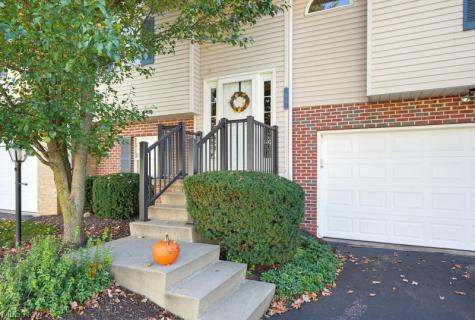 11 River Ridge Lane Munroe Falls OH 44262
