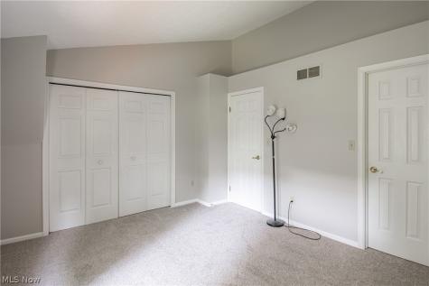 3765 Lake Run Boulevard Stow OH 44224