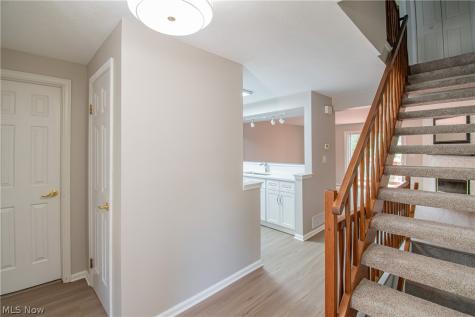 3765 Lake Run Boulevard Stow OH 44224