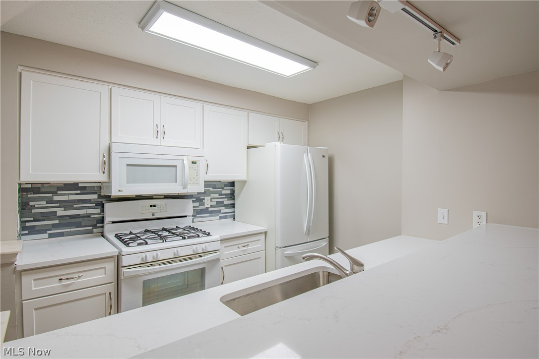 3765 Lake Run Boulevard Stow OH 44224