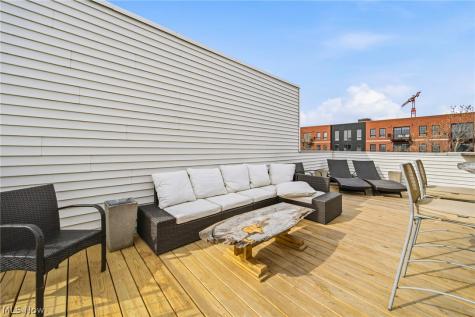 1245 W 75th Street Cleveland OH 44102