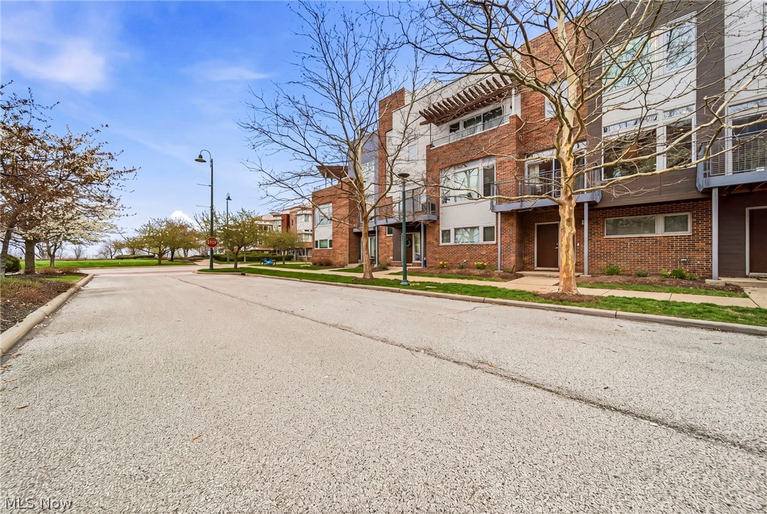 1245 W 75th Street Cleveland OH 44102