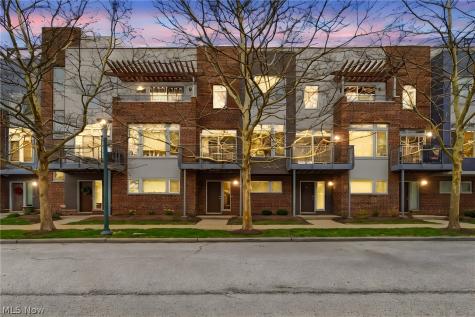 1245 W 75th Street Cleveland OH 44102