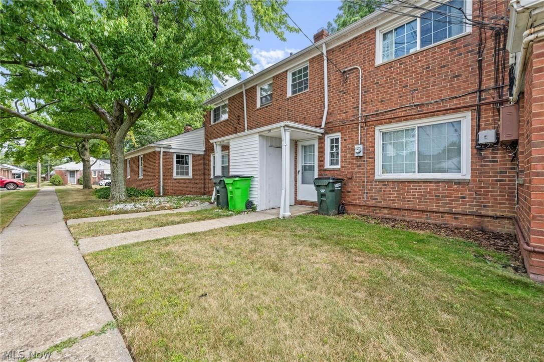 296 E 235th Street Euclid OH 44123