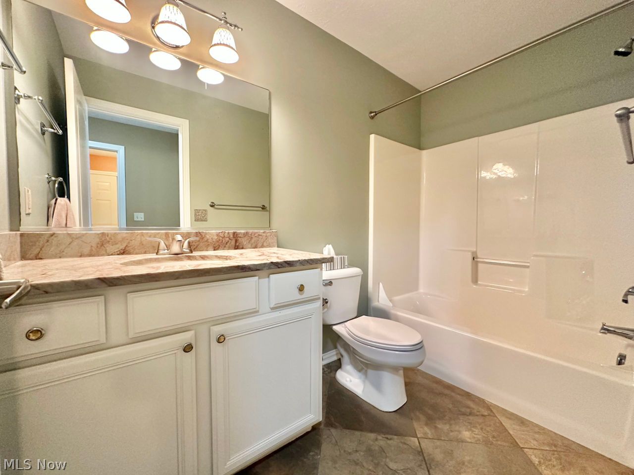 1070 Somerset Lane Aurora OH 44202