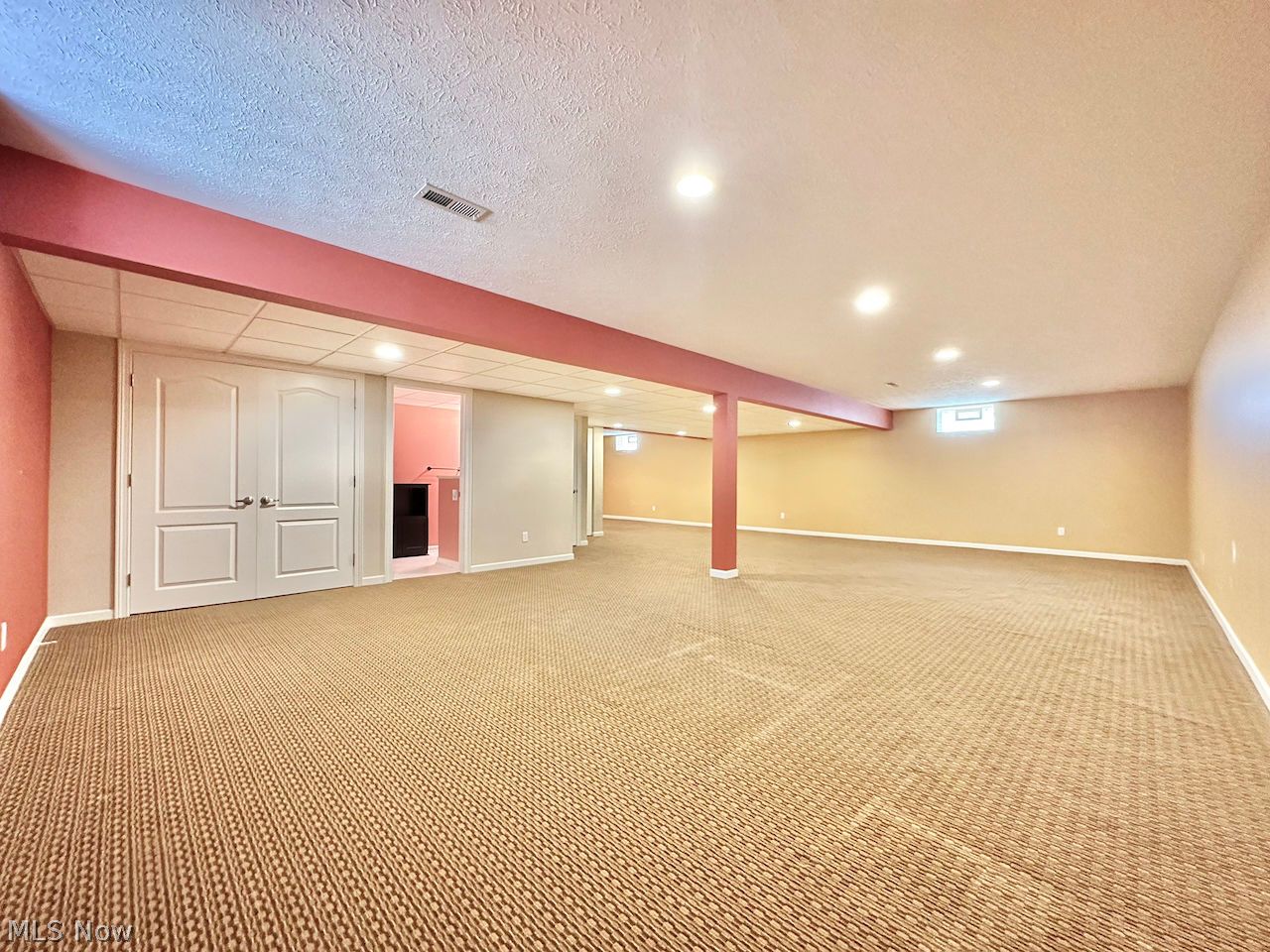 1070 Somerset Lane Aurora OH 44202