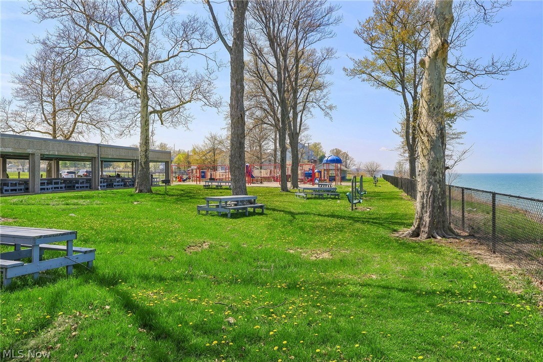 5919 Lake Road W Ashtabula OH 44004