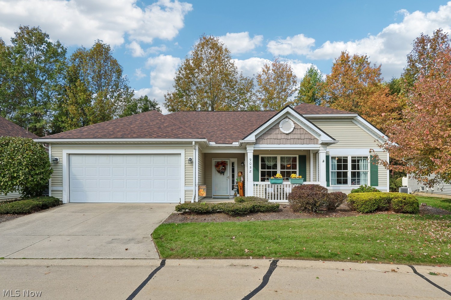 Olmsted Falls OH, 9058 W Windsor Drive W