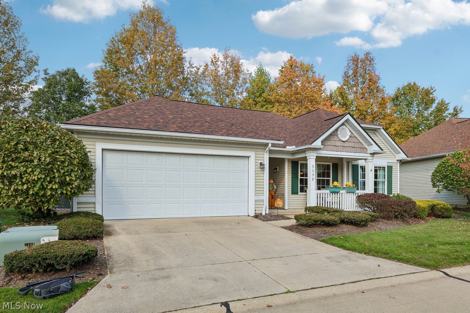 9058 W Windsor Drive W Olmsted Falls OH 44138