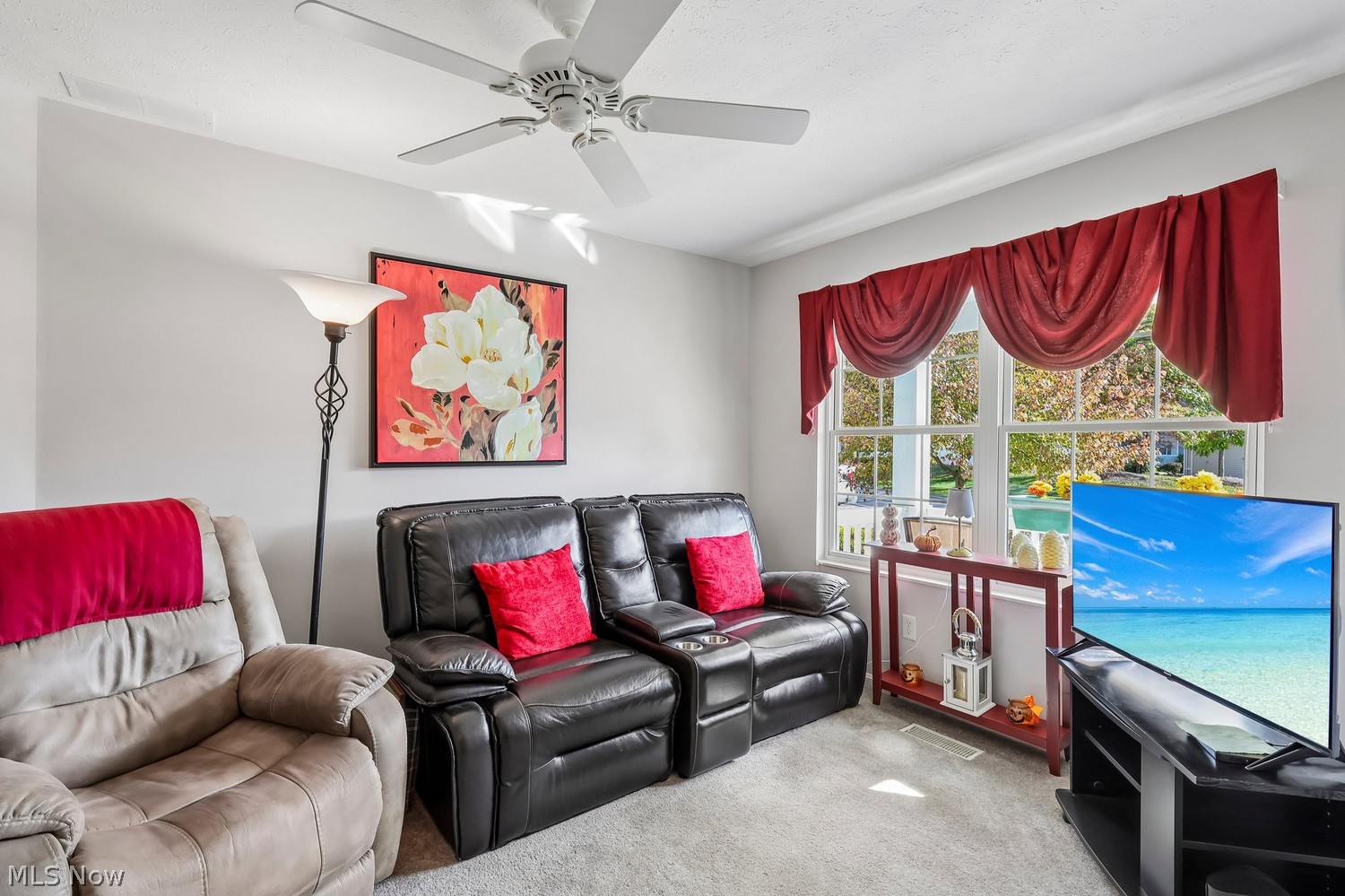 9058 W Windsor Drive W Olmsted Falls OH 44138
