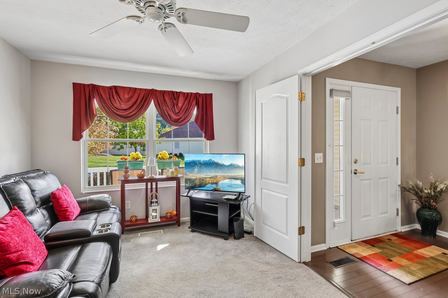 9058 W Windsor Drive W Olmsted Falls OH 44138